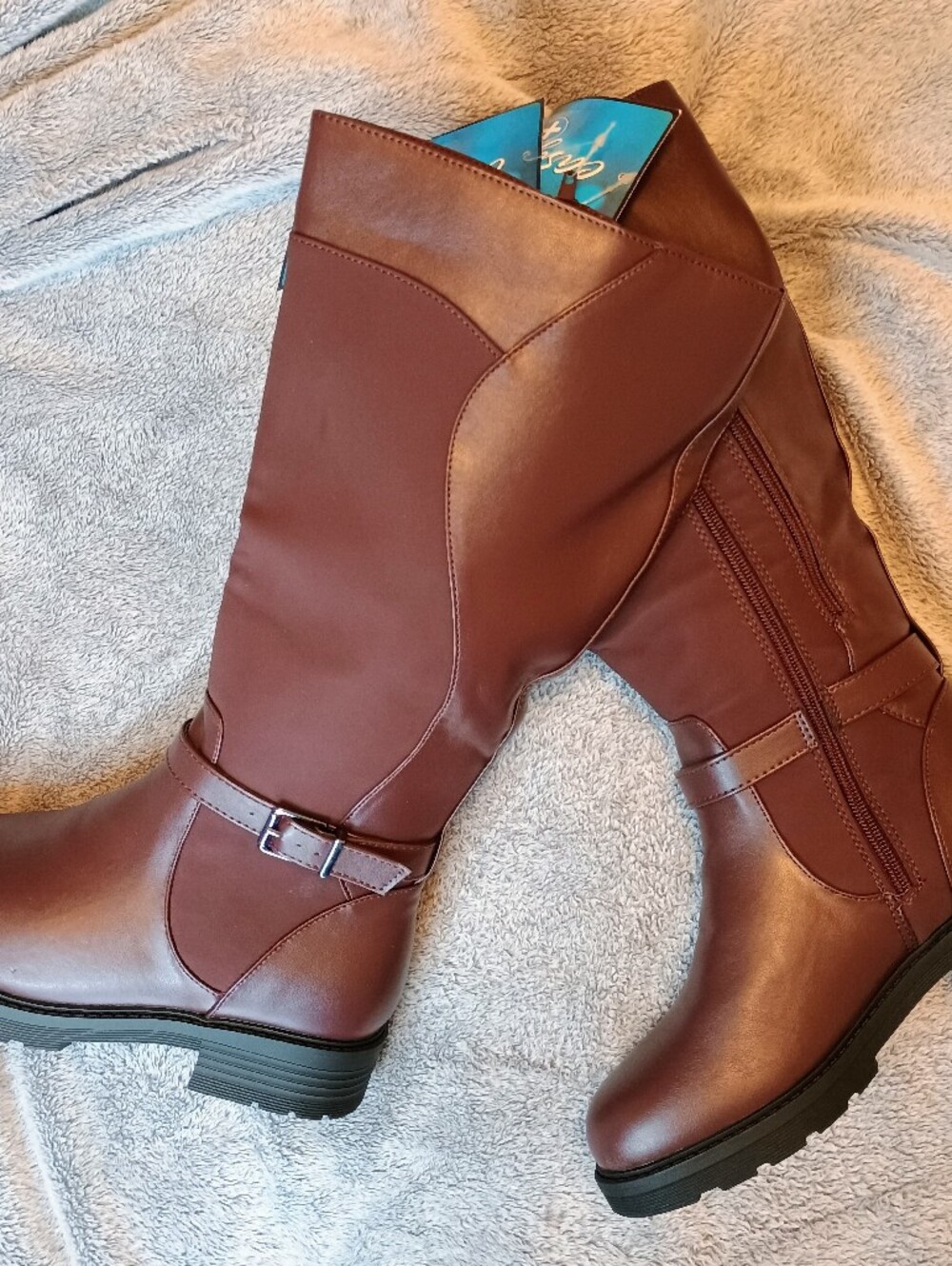 Women's Tall Riding Boots in Burgundy - Classic Zip Detail 6WW Wide Calf